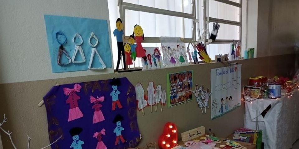 EMEI Irmãs Bernardinas de Camaquã promove exposição de trabalhos dos alunos para comunidade