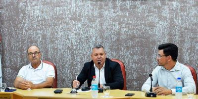 Vereador Renato Cabeleireiro assume a presidência da Câmara de Vereadores de Camaquã