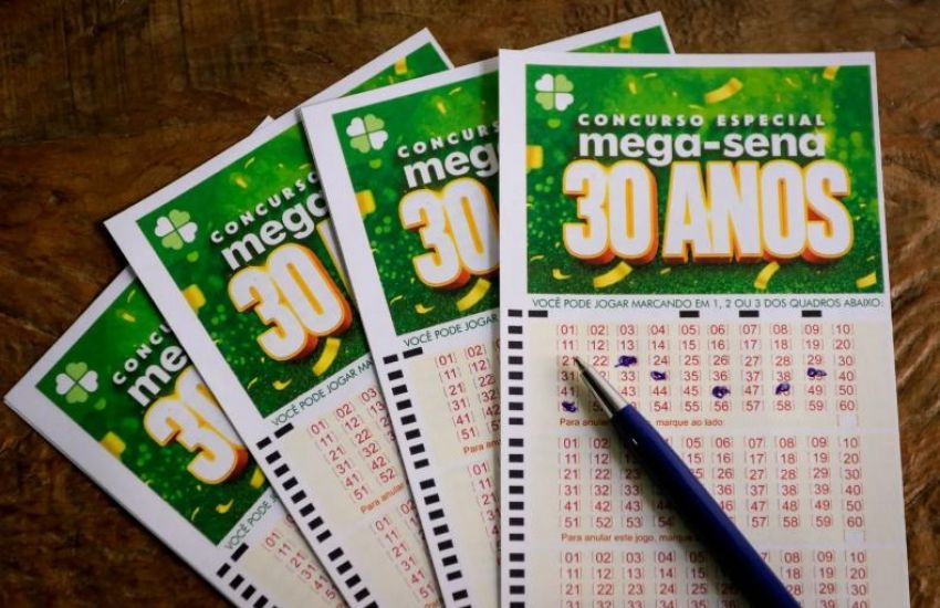 Confira quais foram as dezenas sorteadas na Mega-Sena 30 anos 