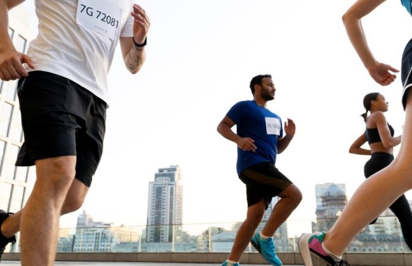 Correr faz mal para o joelho? Ciência esclarece os impactos da corrida na saúde ortopédica 