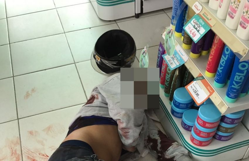 Policial militar de folga baleia assaltante e impede assalto a farmácia em Camaquã 