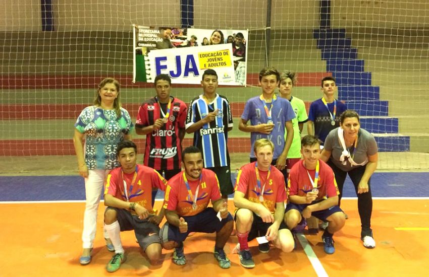 Realizado o 1º Campeonato de Futsal da EJA em Camaquã 