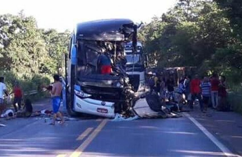 GO: acidente com ônibus em Formosa deixa sete mortos 