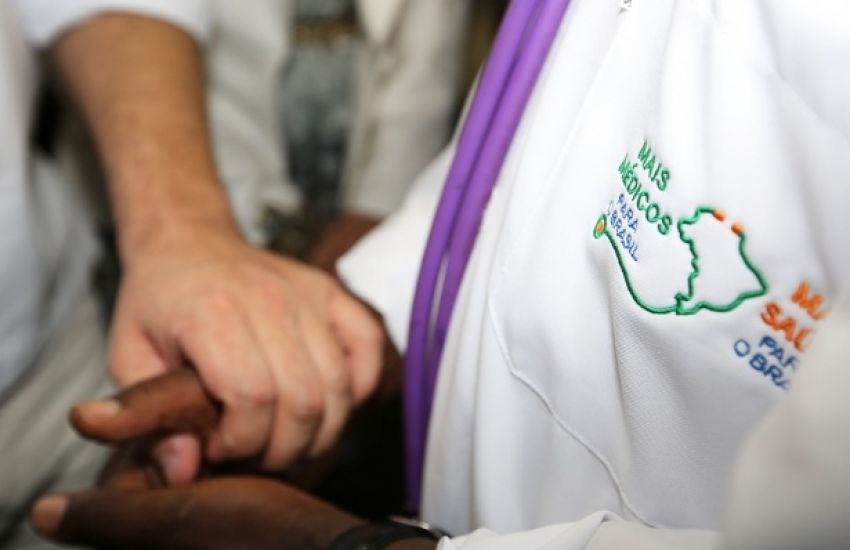 Associação Médica critica “retaliação” cubana ao Mais Médicos 
