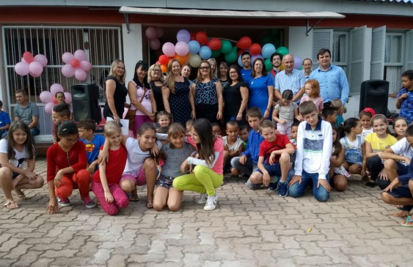 VÍDEO E FOTOS: primeira escola pública de turno integral é inaugurada em Dom Feliciano 