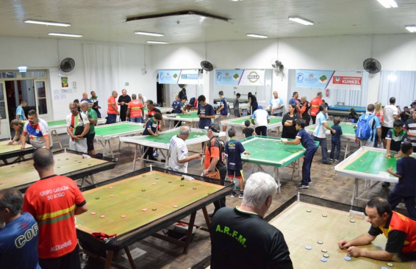 Lagoão de Futebol de Mesa reúne 120 competidores em São Lourenço do Sul 