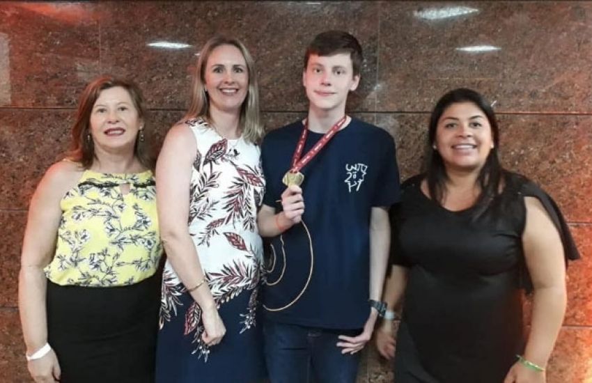 Estudante de São Lourenço do Sul conquista medalha de ouro da Olimpíada Brasileira de Matemática 