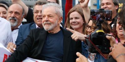 TRF-4 anula sentença parecida com processo contra Lula no caso do sítio