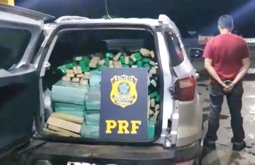 Gaúcho é preso pela PRF com mais de meia tonelada de maconha no Paraná 