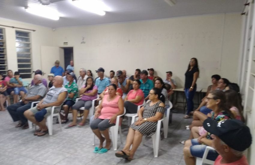 Executivo Municipal de Camaquã reúne-se com moradores da Costa do Sutil 