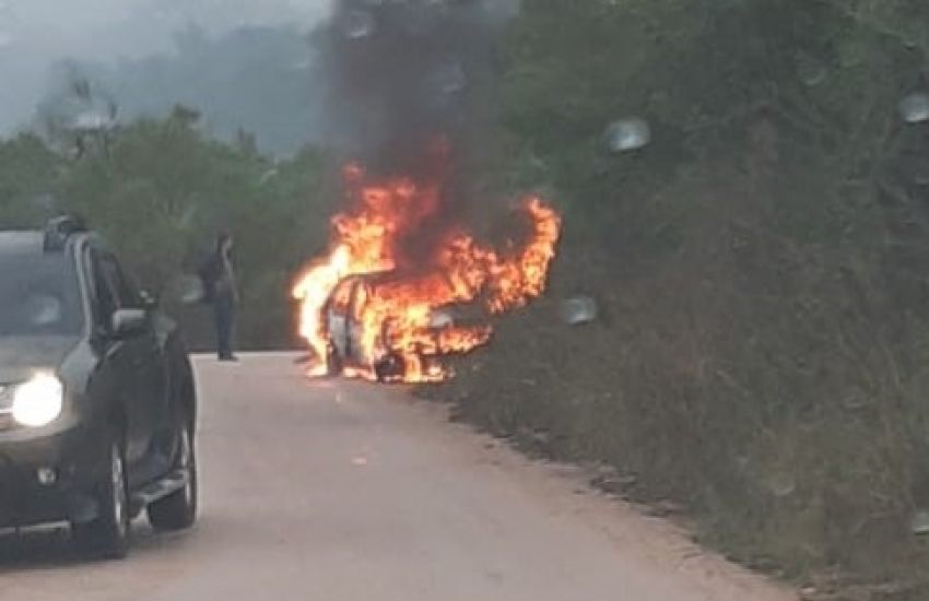 Morre motorista do carro que incendiou no interior de São Lourenço do Sul na sexta-feira (22) 