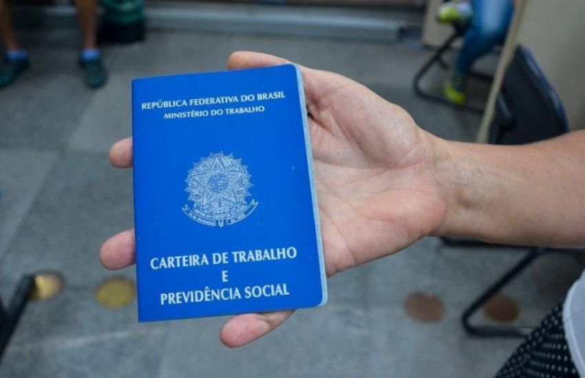 Desemprego aumenta e atinge 12,7 milhões de brasileiros, diz IBGE 