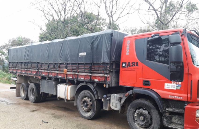 Caminhão é furtado em posto de combustíveis na BR-116 em Camaquã 