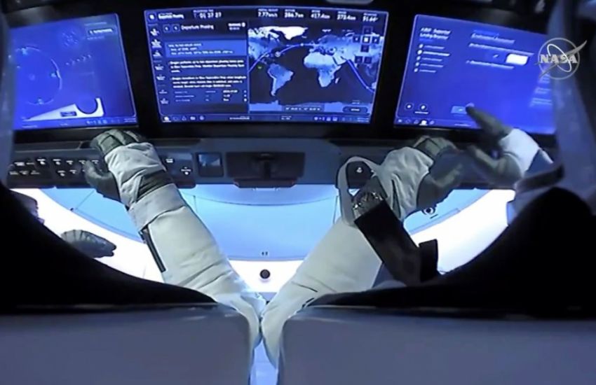 Parceria levará astronautas à estação espacial no próximo sábado 