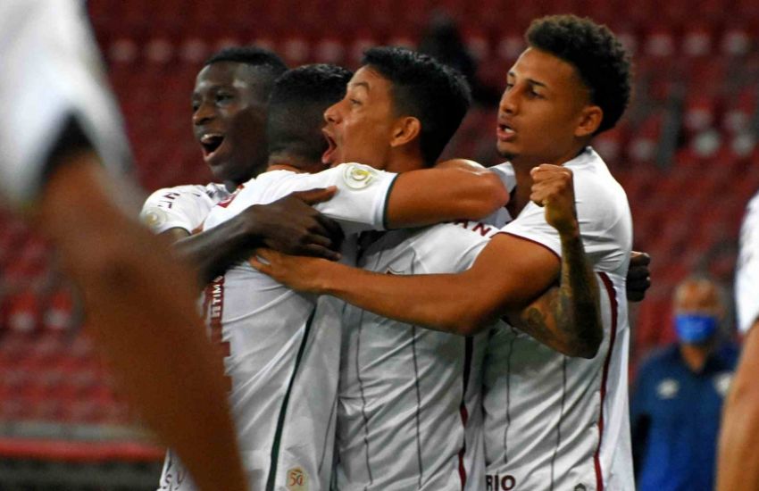 No Beira-Rio, Fluminense vence o Inter de virada pelo Brasileirão 
