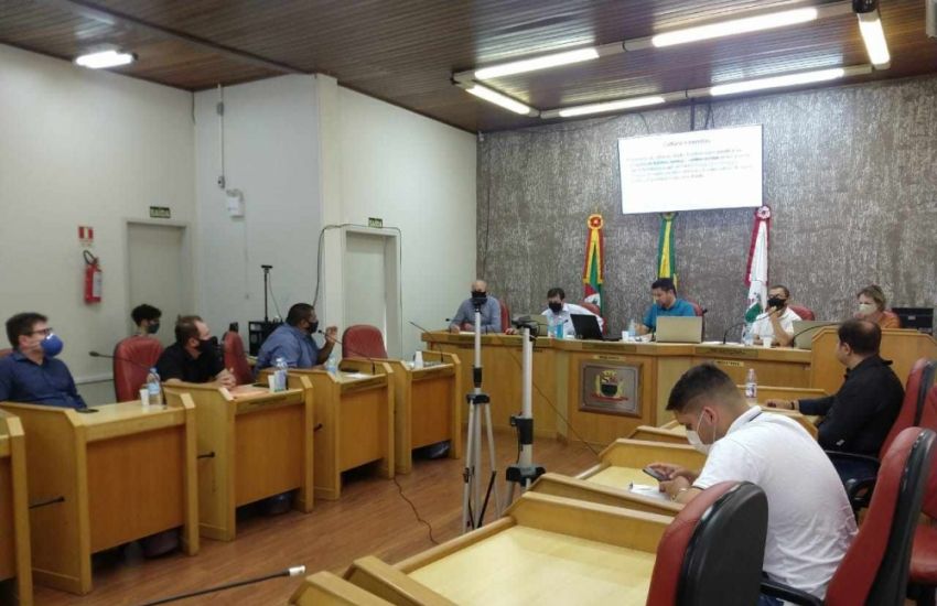 Comissão promove reunião para discutir destinação de recursos da Lei Aldir Blanc em Camaquã 