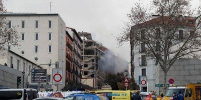 Explosão atinge um edifício no centro de Madri