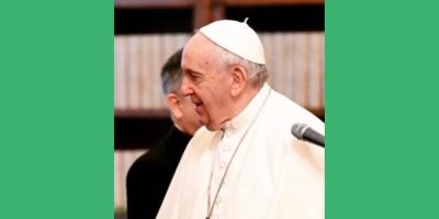 Covid-19 faz Papa cortar salários de cardeais e clérigos
