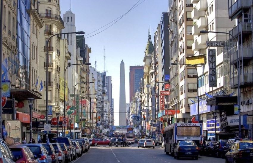 Argentina amplia toque de recolher obrigatório 