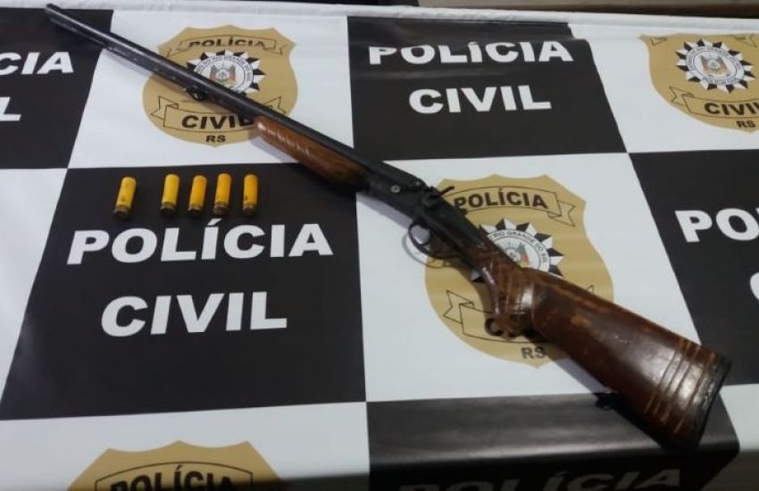 Arma e munições são apreendidas pela Polícia Civil em Cristal  