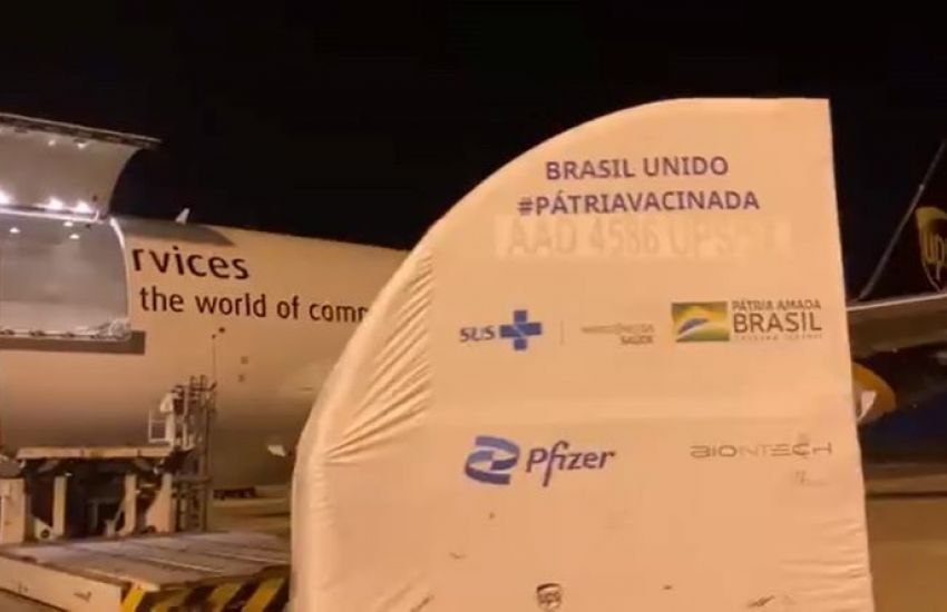 Vacina contra covid-19: mais 936 mil doses da Pfizer chegam ao Brasil nessa quarta 