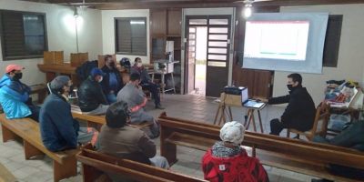 Equipes de iluminação participam de cursos de capacitação e aprimoramento em Camaquã