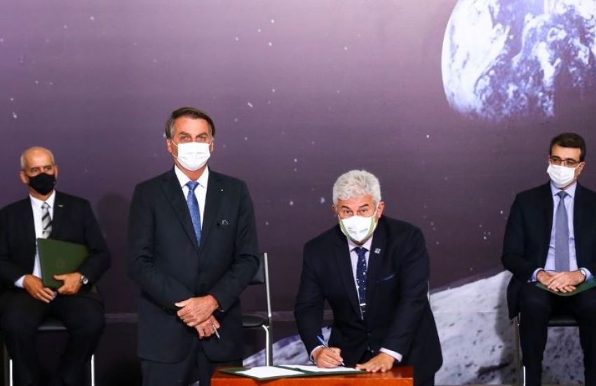 Brasil adere a acordo dos EUA para exploração pacífica do espaço 
