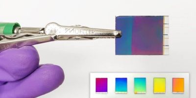 Cientistas desenvolvem papel eletrônico que apresenta cores vívidas 