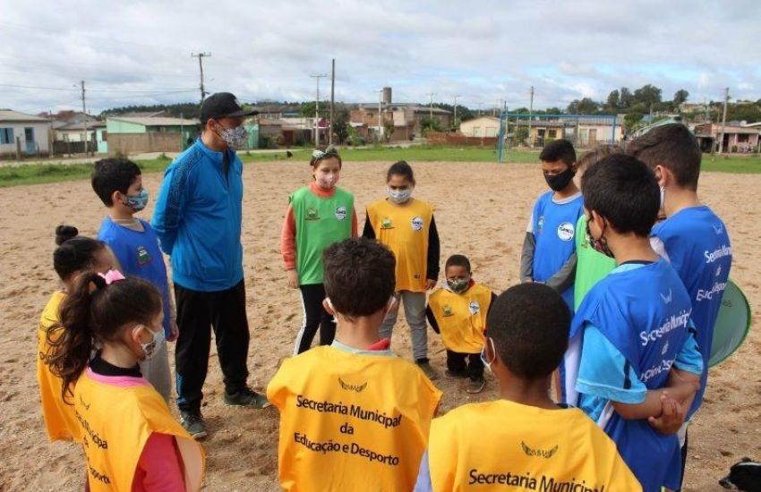 Projeto Esporte nos Bairros inicia no bairro Ouro Verde em Camaquã 