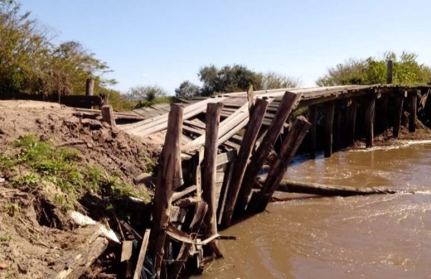 Prefeitura de Arambaré interdita ponte danificada pelas fortes chuvas  