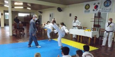 Realizado em Camaquã teste de graduação de Taekwondo 