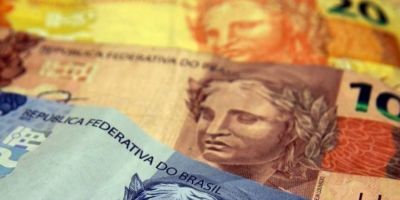 Auxílio de R$ 1.200: confira quando inicia rodada de pagamentos