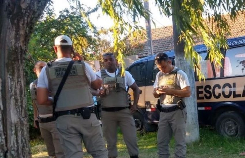Menino de 13 anos é atacado por pitbulls em Pelotas  
