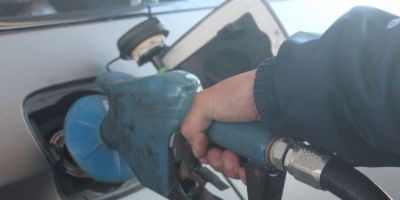 Tributação no preço dos combustíveis fica congelada por mais 60 dias no RS