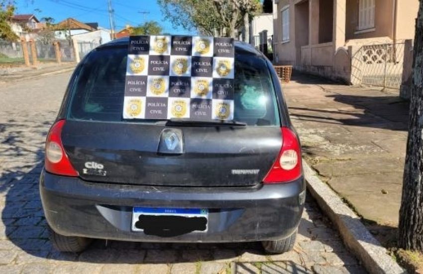 Carro utilizado por quadrilha na venda de drogas é apreendido em São Lourenço do Sul 