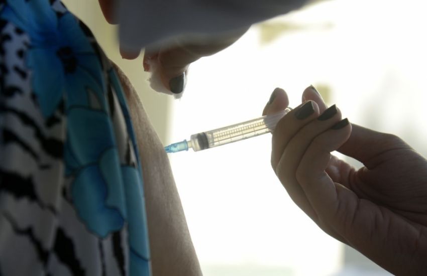 Vacinação contra a gripe é ampliada a partir deste sábado no país 