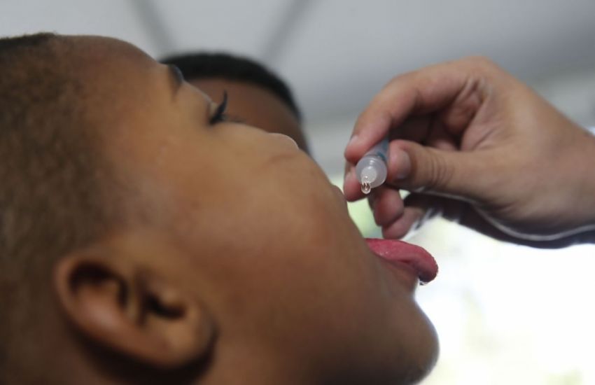Campanha multivacinação contra paralisia infantil e meningite começa hoje em Camaquã 