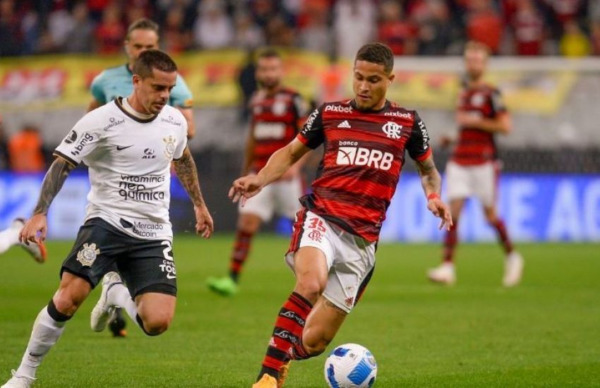 Duelo Flamengo x Corinthians define 1º semifinalista da Libertadores 2022 