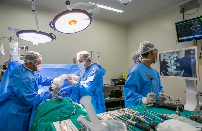 Hospital Moinhos de Vento realiza a primeira neurocirurgia robótica da América Latina 