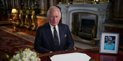 Charles III é proclamado soberano do Reino Unido
