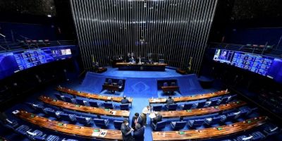 Senado aprova PEC da Transição