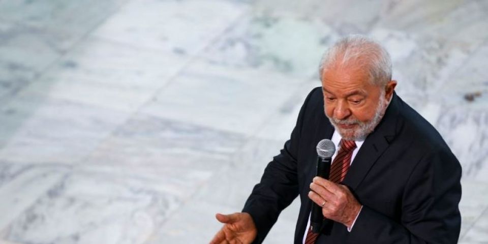 “É preciso colocar o rico no imposto de renda”, diz Lula