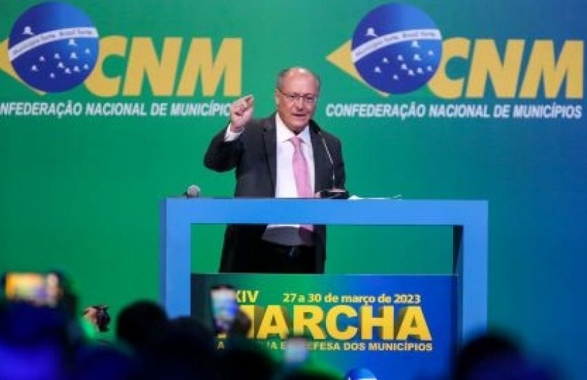 Alckmin defende reforma tributária eficiente e critica atual modelo: "caótico e injusto" 