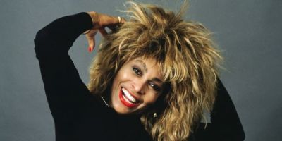 Cantora Tina Turner, rainha do rock, morre aos 83 anos