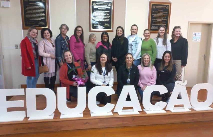 Professores de São Lourenço do Sul visitam escolas de Camaquã 