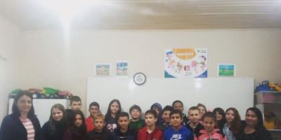 Vigilância Sanitária de Dom Feliciano promove ciclo de palestras sobre agrotóxicos nas escolas municipais