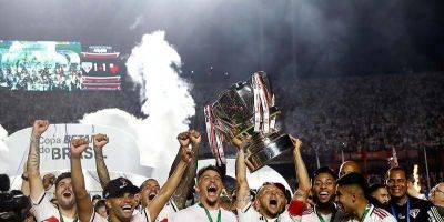 São Paulo empata com Flamengo e conquista pela primeira vez a Copa do Brasil
