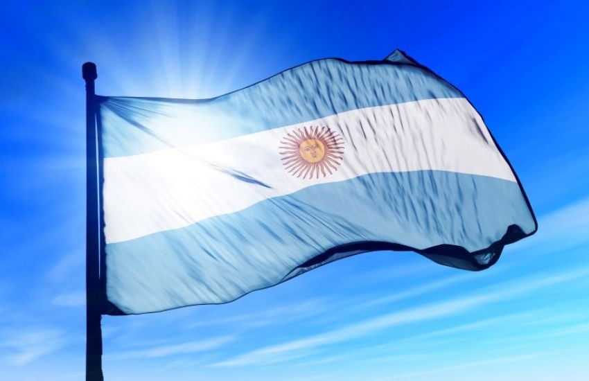 Argentinos vão às urnas neste domingo para escolha de presidente 