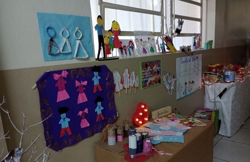 EMEI Irmãs Bernardinas de Camaquã promove exposição de trabalhos dos alunos para comunidade 