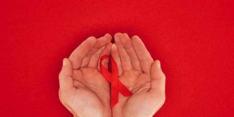 Maioria de jovens com HIV aprova acolhida em serviços de saúde, aponta Unicef